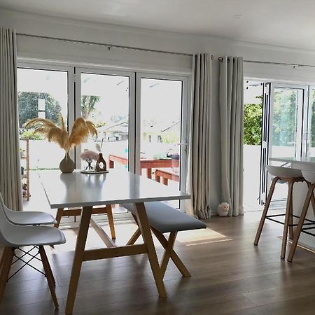 Bright & Comfy Stay In Newly Renovated Home With Parking Оукланд Екстериор снимка