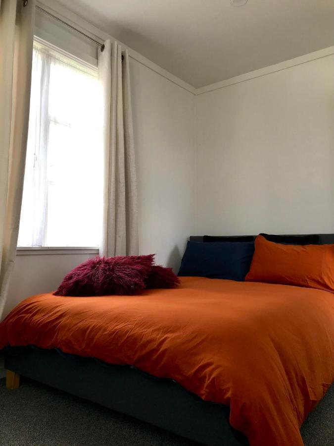 Bright & Comfy Stay In Newly Renovated Home With Parking Оукланд Екстериор снимка