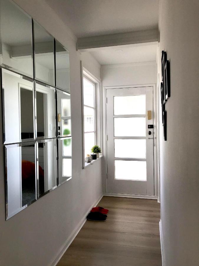 Bright & Comfy Stay In Newly Renovated Home With Parking Оукланд Екстериор снимка