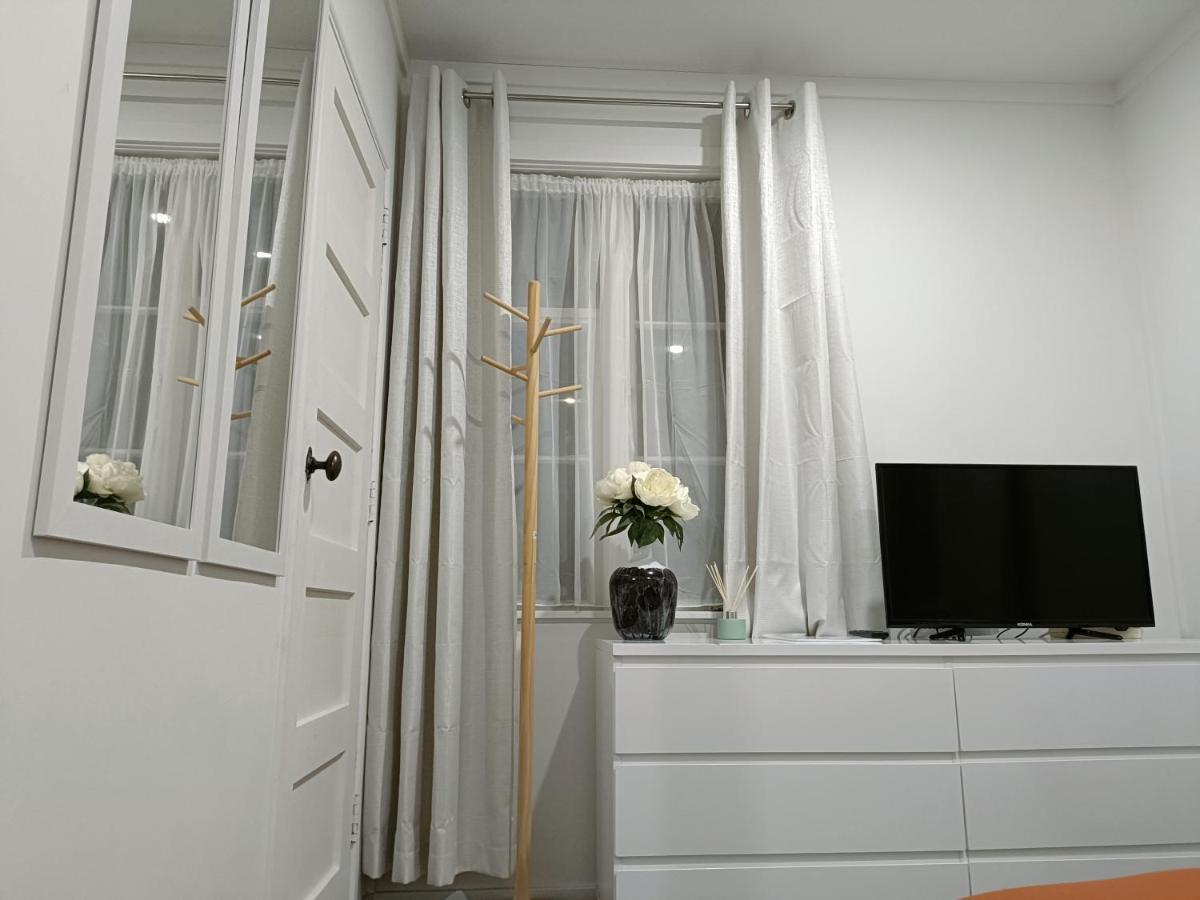Bright & Comfy Stay In Newly Renovated Home With Parking Оукланд Екстериор снимка